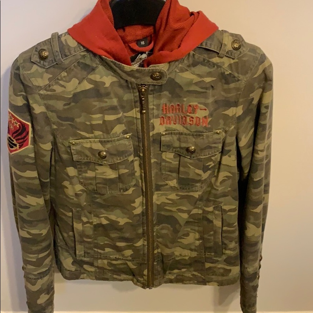 Super cute Camo Harley Davidson Jacket
